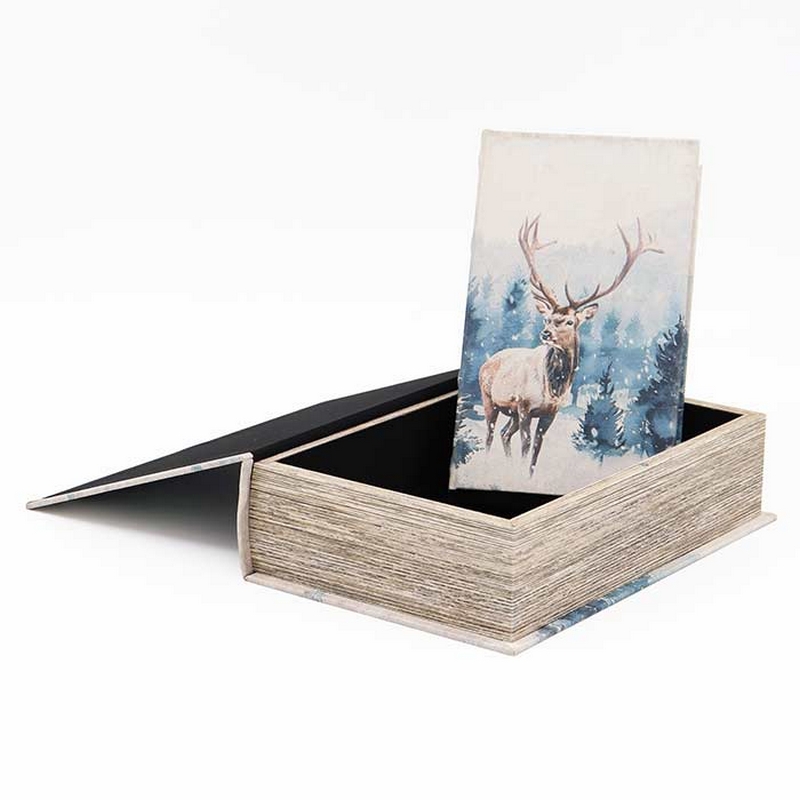 Scatola libro decorata con cervo nel bosco innevato con interno vellutato e chiusura magnetica, perfetta come idea regalo autunnale