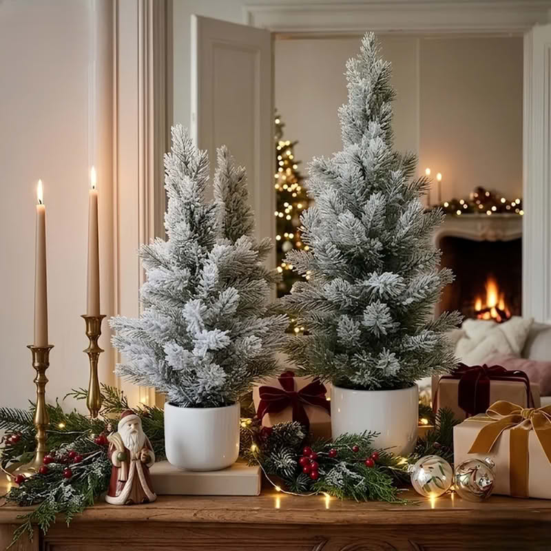 Pino innevato con vaso bianco alto 66 cm, perfetto come decorazione di Natale o invernale