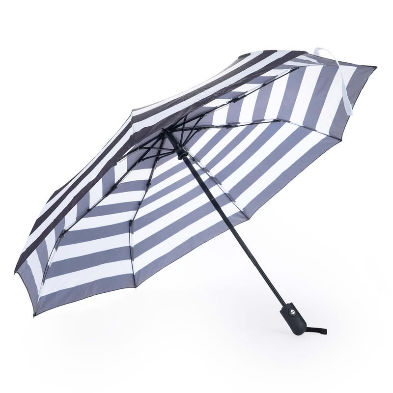 Ombrello pieghevole a righe bianche e nere con astuccio a forma di pinguino, diametro 98 cm da aperto