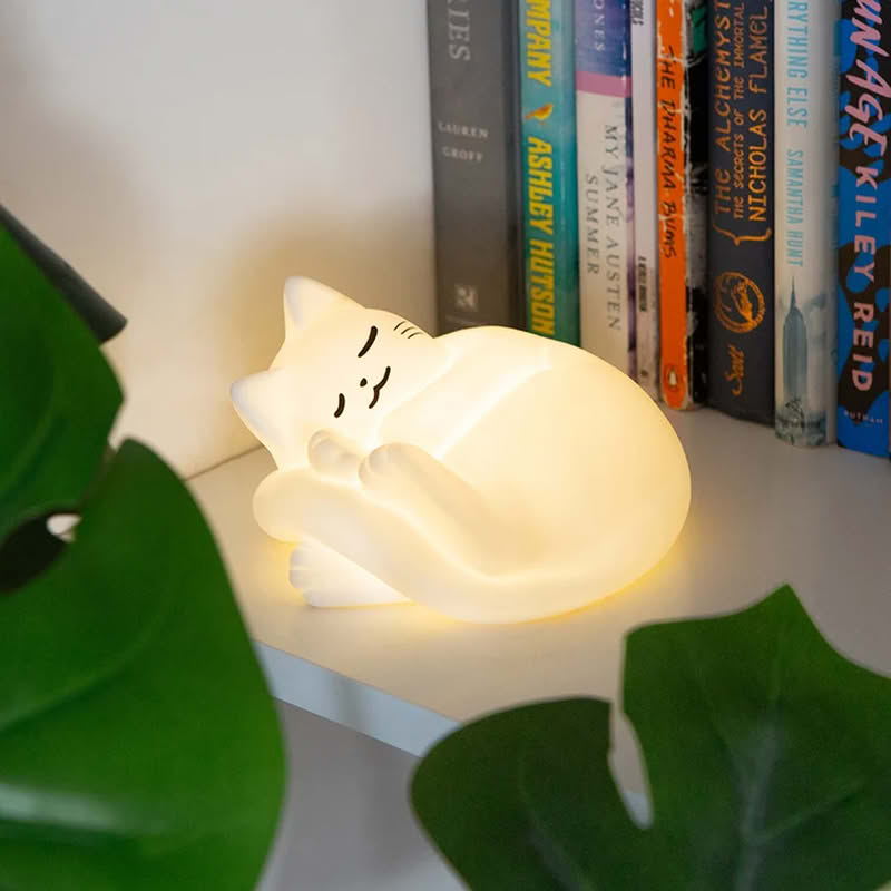 Lampada a forma di gatto bianco in porcellana con luce calda, funziona con 2 pile AA