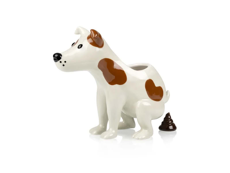 Vaso a forma di cane che fa la cacca realizzato in ceramica